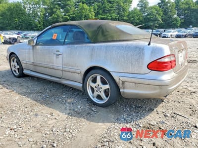 Drugie zdjęcie samochodu z przodu: 2002 MERCEDES-BENZ CLK 430 VIN:WDBLK70G62T103758 - miniatura