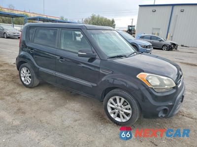 Czwarte zdjęcie samochodu z boku: 2012 KIA SOUL + VIN:KNDJT2A67C7460570 - miniatura