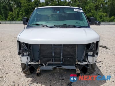 Piąte zdjęcie samochodu w środku: 2020 CHEVROLET EXPRESS G3500 LT VIN:1GAZGPFG9L1208580 - miniatura