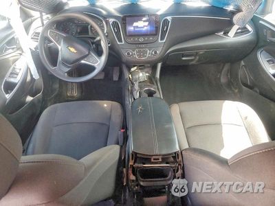 Zdjęcie 8 z 12 samochodu: 2021 CHEVROLET MALIBU LT VIN:1G1ZD5ST1MF030393 - miniatura