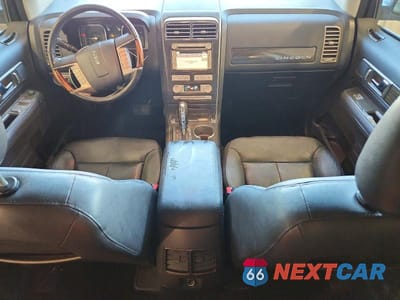 Zdjęcie 8 z 13 samochodu: 2007 LINCOLN MKX VIN:2LMDU68C67BJ07117 - miniatura