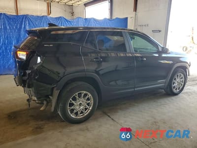 Trzecie zdjęcie samochodu z tyłu: 2022 GMC TERRAIN SLE VIN:3GKALMEV6NL181157 - miniatura