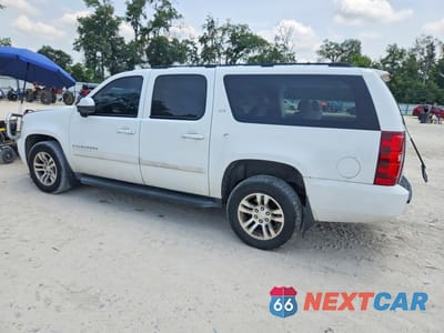 Drugie zdjęcie samochodu z przodu: 2007 CHEVROLET SUBURBAN K1500 VIN:3GNFK16377G101447 - miniatura