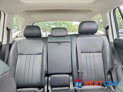 Zdjęcie 10 z 13 samochodu: 2022 VOLKSWAGEN TIGUAN SE VIN:3VV2B7AX2NM112859 - miniatura