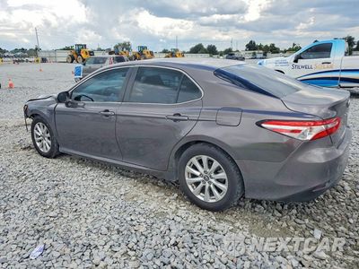 Drugie zdjęcie samochodu z przodu: 2018 TOYOTA CAMRY LE VIN:4T1B11HKXJU518740 - miniatura