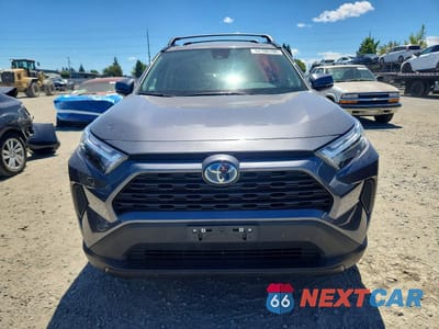 Piąte zdjęcie samochodu w środku: 2024 TOYOTA RAV4 HYBRID XLE VIN:4T3RWRFV2RU143425 - miniatura