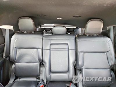 Zdjęcie 10 z 13 samochodu: 2020 FORD EXPLORER XLT VIN:1FMSK7DH1LGC49765 - miniatura