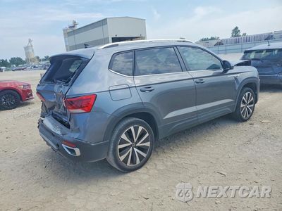 Trzecie zdjęcie samochodu z tyłu: 2023 VOLKSWAGEN TAOS SE VIN:3VVEX7B21PM368074 - miniatura