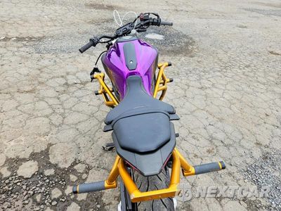 Zdjęcie 6 z 9 samochodu: 2015 YAMAHA FZ07 VIN:JYARM06EXFA003484 - miniatura