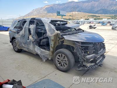 Czwarte zdjęcie samochodu z boku: 2025 TOYOTA SIENNA XLE 7-PASSENGER VIN:5TDYRKEC6SS226163 - miniatura