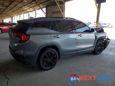 Trzecie zdjęcie samochodu z tyłu: 2020 GMC TERRAIN SLT VIN:3GKALPEX6LL299256 - miniatura