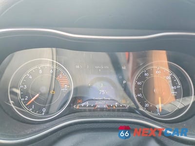 Zdjęcie 9 z 13 samochodu: 2019 JEEP CHEROKEE LIMITED VIN:1C4PJMDX7KD139421 - miniatura