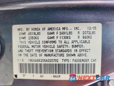 Zdjęcie 12 z 12 samochodu: 2006 ACURA 3.2TL VIN:19UUA66206A020702 - miniatura