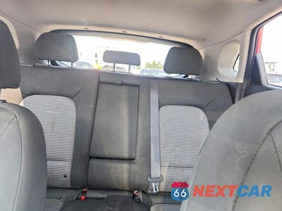 Zdjęcie 10 z 14 samochodu: 2018 HYUNDAI KONA SEL VIN:KM8K62AA4JU150340 - miniatura