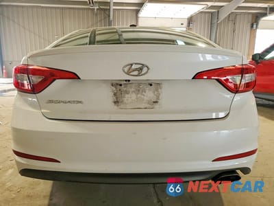 Zdjęcie 6 z 12 samochodu: 2016 HYUNDAI SONATA SE VIN:5NPE24AF6GH381411 - miniatura