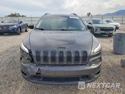 Piąte zdjęcie samochodu w środku: 2017 JEEP CHEROKEE SPORT VIN:1C4PJMAB1HW529825 - miniatura