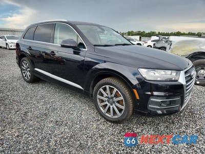 Czwarte zdjęcie samochodu z boku: 2019 AUDI Q7 PREMIUM PLUS VIN:WA1LAAF76KD011322 - miniatura