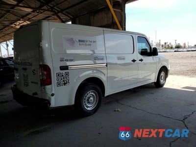 Trzecie zdjęcie samochodu z tyłu: 2016 NISSAN NV 1500 S VIN:1N6BF0KM2GN802776 - miniatura