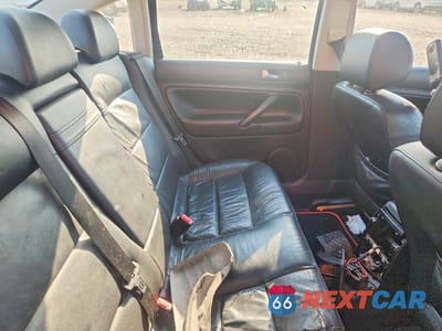 Zdjęcie 10 z 12 samochodu: 2002 VOLKSWAGEN PASSAT GLS VIN:WVWPD63B32P124423 - miniatura