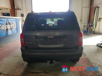 Zdjęcie 6 z 12 samochodu: 2017 JEEP PATRIOT SPORT VIN:1C4NJRBB7HD135275 - miniatura
