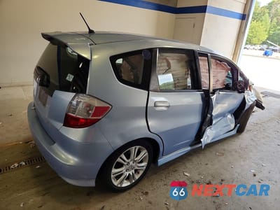 Trzecie zdjęcie samochodu z tyłu: 2009 HONDA FIT SPORT VIN:JHMGE87469S048920 - miniatura