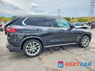 Trzecie zdjęcie samochodu z tyłu: 2022 BMW X5 XDRIVE40I VIN:5UXCR6C01N9N30223 - miniatura