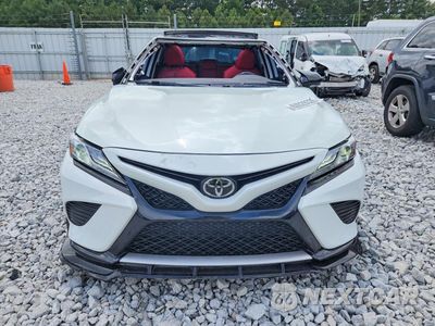Piąte zdjęcie samochodu w środku: 2019 TOYOTA CAMRY XSE VIN:4T1B61HK8KU289476 - miniatura