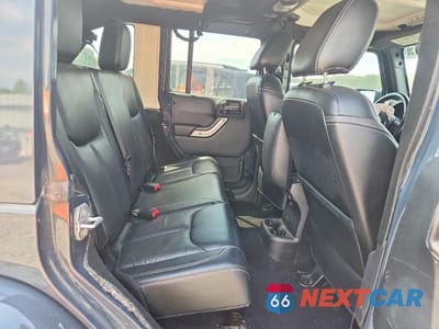 Zdjęcie 10 z 12 samochodu: 2017 JEEP WRANGLER UNLIMITED SAHARA VIN:1C4BJWEG2HL567951 - miniatura