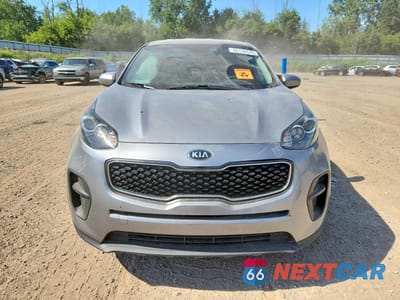 Piąte zdjęcie samochodu w środku: 2019 KIA SPORTAGE LX VIN:KNDPM3AC0K7599151 - miniatura