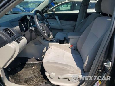 Zdjęcie 7 z 13 samochodu: 2013 TOYOTA HIGHLANDER BASE VIN:5TDBK3EH6DS276592 - miniatura