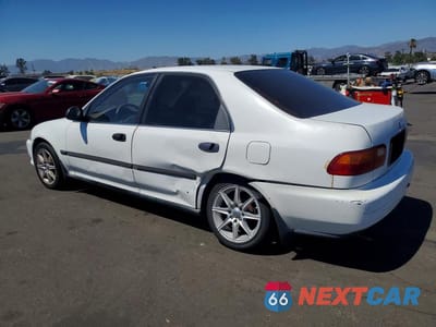 Drugie zdjęcie samochodu z przodu: 1992 HONDA CIVIC LX VIN:JHMEG8552NS032687 - miniatura