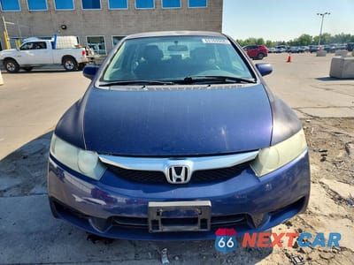 Piąte zdjęcie samochodu w środku: 2009 HONDA CIVIC LX-S VIN:2HGFA15649H504832 - miniatura