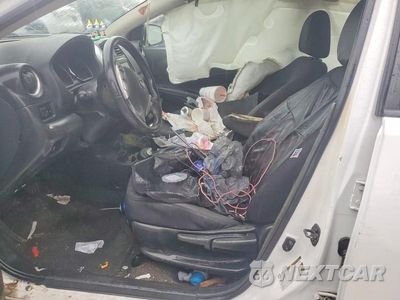 Zdjęcie 7 z 12 samochodu: 2019 NISSAN VERSA SV VIN:3N1CN7AP1KL822334 - miniatura