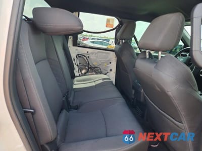 Zdjęcie 10 z 13 samochodu: 2024 TOYOTA TACOMA SR VIN:3TYKD5HN7RT017709 - miniatura