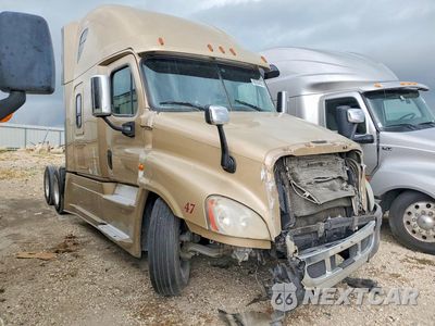 Czwarte zdjęcie samochodu z boku: 2017 FREIGHTLINER CASCADIA 125 SEMI TRUCK VIN:3AKJGLDRXHSHG5569 - miniatura