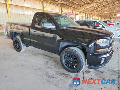 Czwarte zdjęcie samochodu z boku: 2016 CHEVROLET SILVERADO K1500 VIN:1GCNKNEH5GZ330119 - miniatura