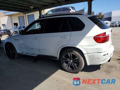 Drugie zdjęcie samochodu z przodu: 2011 BMW X5 M VIN:5YMGY0C51BLK26927 - miniatura