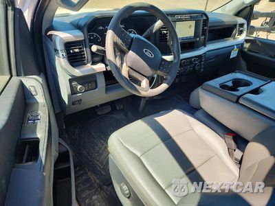 Zdjęcie 8 z 13 samochodu: 2024 FORD F450 SUPER DUTY VIN:1FDUF4GT7RDA36020 - miniatura