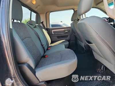 Zdjęcie 10 z 12 samochodu: 2016 RAM 1500 SLT VIN:1C6RR7LM2GS205183 - miniatura