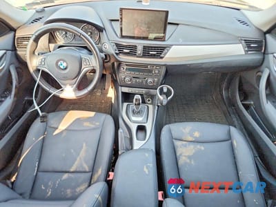 Zdjęcie 8 z 13 samochodu: 2014 BMW X1 SDRIVE28I VIN:WBAVM1C52EVW50298 - miniatura