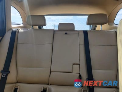 Zdjęcie 10 z 14 samochodu: 2015 BMW X1 XDRIVE28I VIN:WBAVL1C50FVY39889 - miniatura
