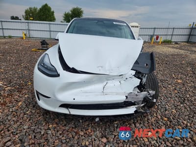 Piąte zdjęcie samochodu w środku: 2022 TESLA MODEL Y VIN:7SAYGDEE6NA016352 - miniatura