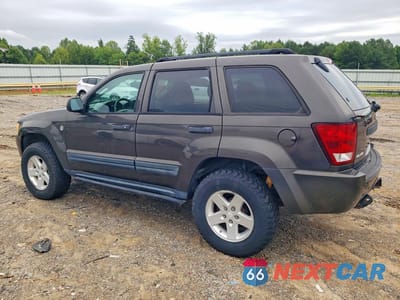 Drugie zdjęcie samochodu z przodu: 2005 JEEP GRAND CHEROKEE LAREDO VIN:1J4HR48N55C609584 - miniatura