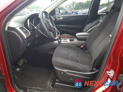 Zdjęcie 7 z 14 samochodu: 2012 JEEP GRAND CHEROKEE LAREDO VIN:1C4RJFAG0CC347351 - miniatura