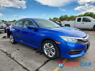 Czwarte zdjęcie samochodu z boku: 2018 HONDA CIVIC LX VIN:19XFC2F52JE006780 - miniatura
