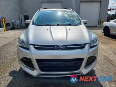 Piąte zdjęcie samochodu w środku: 2014 FORD ESCAPE TITANIUM VIN:1FMCU9J9XEUD17167 - miniatura