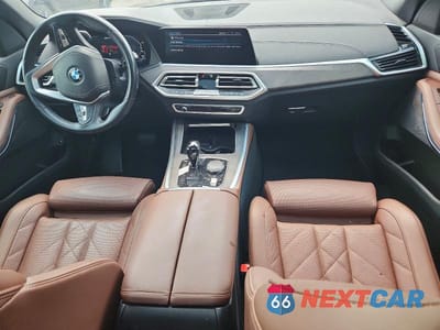 Zdjęcie 8 z 12 samochodu: 2023 BMW X5 XDRIVE45E VIN:5UXTA6C0XP9N46463 - miniatura