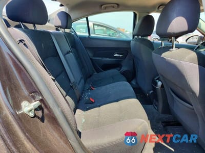 Zdjęcie 10 z 12 samochodu: 2014 CHEVROLET CRUZE LT VIN:1G1PC5SB6E7470932 - miniatura