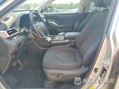 Zdjęcie 7 z 13 samochodu: 2023 TOYOTA HIGHLANDER LE VIN:5TDKDRAH3PS516530 - miniatura