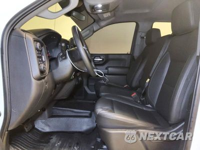 Zdjęcie 7 z 12 samochodu: 2022 CHEVROLET SILVERADO K1500 VIN:3GCPDAEK9NG553963 - miniatura